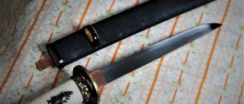 Pavel Bolf - Tanto, yoroi doshi hira zukuri