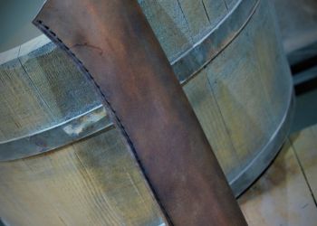 Nože z překládané oceli a oceli oroshigane 