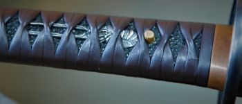 Pavel Bolf - Tachi v uchigatana koshirae, Kamakura Ichimonji styl, menuki