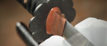 Pavel Bolf - Katana ve stylu školy Bizen-Osafune. Tsuba.