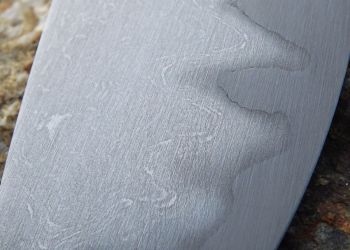 Pavel Bolf - nože z překládané oceli a oceli oroshigane 