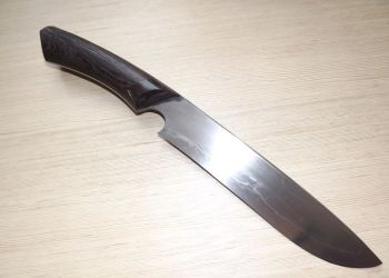 Pavel Bolf - nože z překládané oceli a oceli oroshigane 