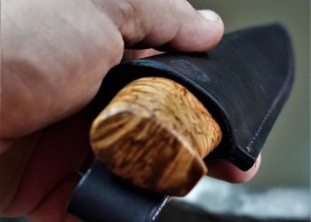 Nože z překládané oceli a oceli oroshigane 