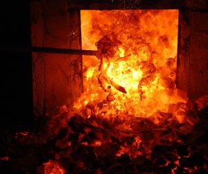 Tavba tamahagane v březnu 2022 v Pálovicích u Pavla Bolfa