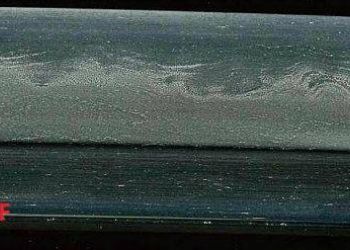 Čepel katana s choji hamon a bo- utsuri