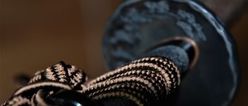 Pavel Bolf - Katana ve stylu období Nambokucho. Tsuka.