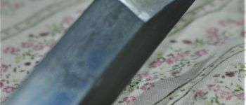 Pavel Bolf - Katana ve stylu období Nambokucho. Detail čepele.