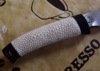 Pavel Bolf - nože z překládané oceli a oceli oroshigane 