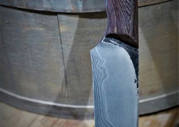 Pavel Bolf - damascus steel knife