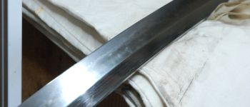 Pavel Bolf - Ichimonji katana blade detail