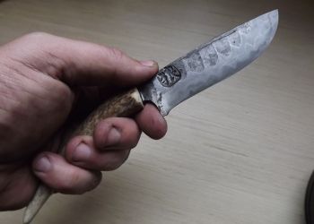 Pavel Bolf - nože z překládané oceli a oceli oroshigane 